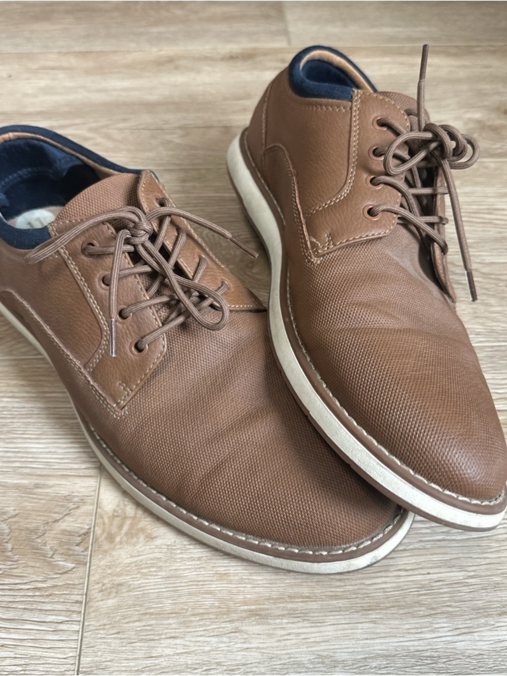 Aldo Men's Tan Brown Textured Leather-like Derby Shoes Men’s 11 EUC